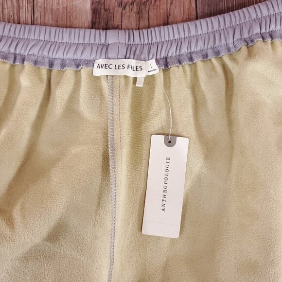 NWT Anthropologie Avec Les Filles Womens Size Large Faux Leather Shorts Lavender - Picture 10 of 13